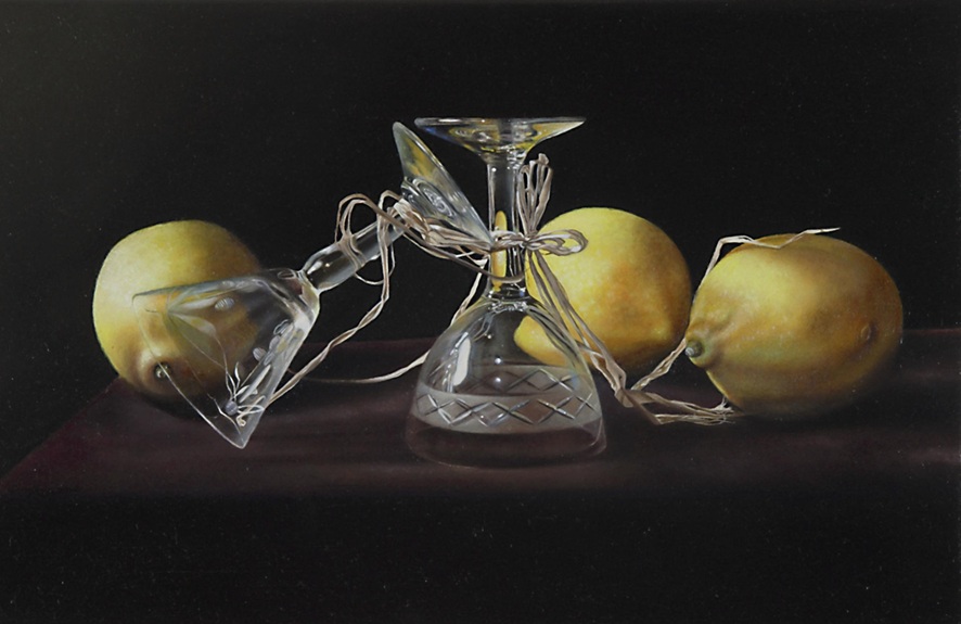 Fragile, 2006 – Still life oil painting on canvas, 26 x 41 cm – Ginny Page